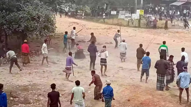 ভাড়াকে কেন্দ্র করে চার গ্রামবাসীর সংঘর্ষ, পুলিশসহ আহত শতাধিক