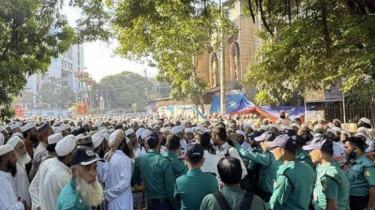 জুবায়েরপন্থিদের ৩৪ জনের নামে মামলা, সাদপন্থিদের বিরুদ্ধে বিক্ষোভ