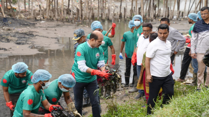 লাউতলা ও রামচন্দ্রপুর খালের অবৈধ দখল উচ্ছেদ