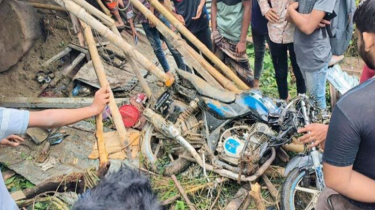 উল্লাপাড়ায় বাসচাপায় সাবেক শিবির নেতা নিহত